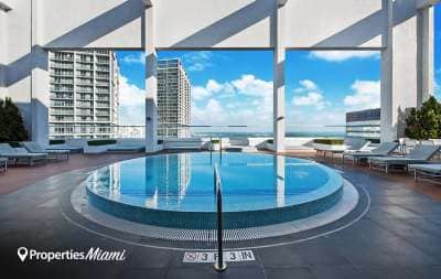 500 Brickell Building Image 3