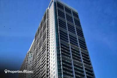 500 Brickell Building Image 2