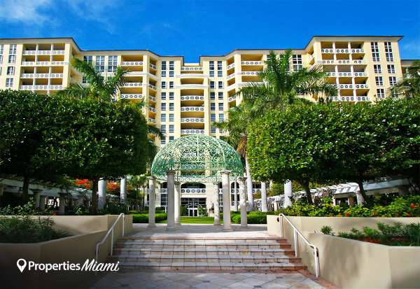 Grand Bay Residences Building Image