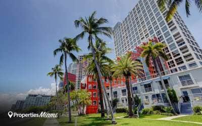 Palace on Brickell Building Image 2