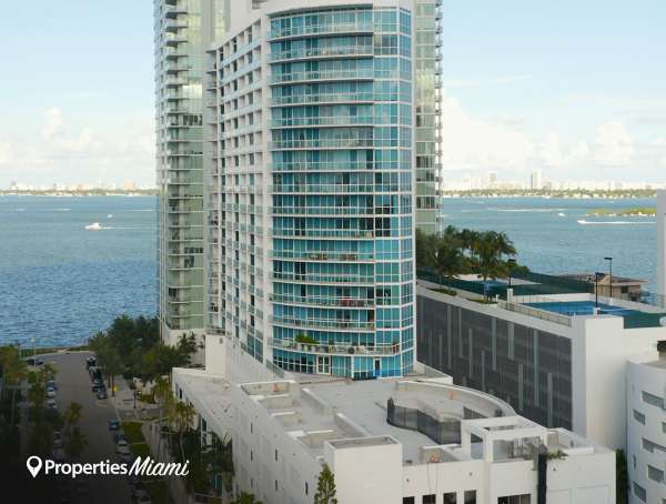 Platinum condo image