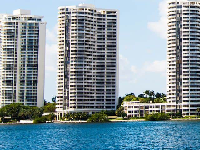 Williams Island 2800 condo image