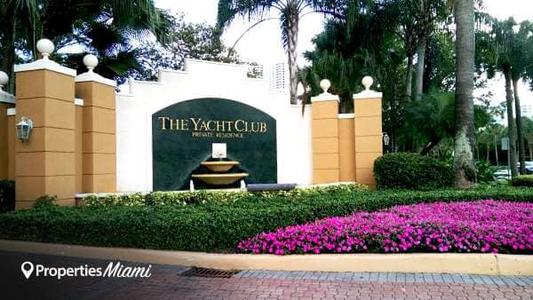 Yacht Club at Aventura Building Image